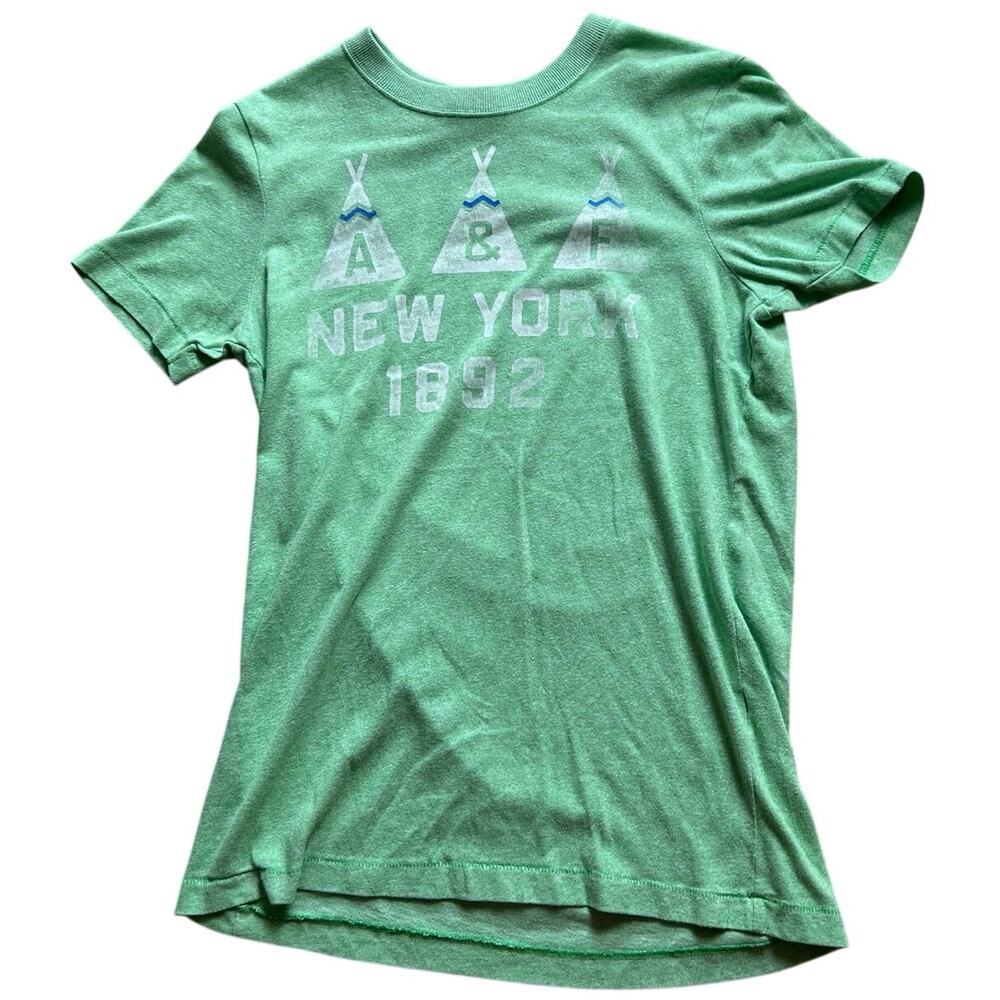 Vintage Y2K Abercrombie & Fitch Men's Green Muscle Fit T-Shirt S